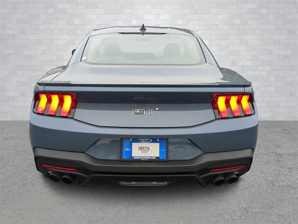 2025 Ford Mustang GT Premium photo 4
