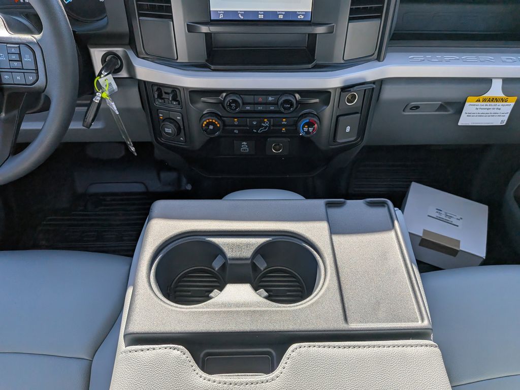 2026 Ford F-450 Super Duty Chassis Cab XL - Photo 17
