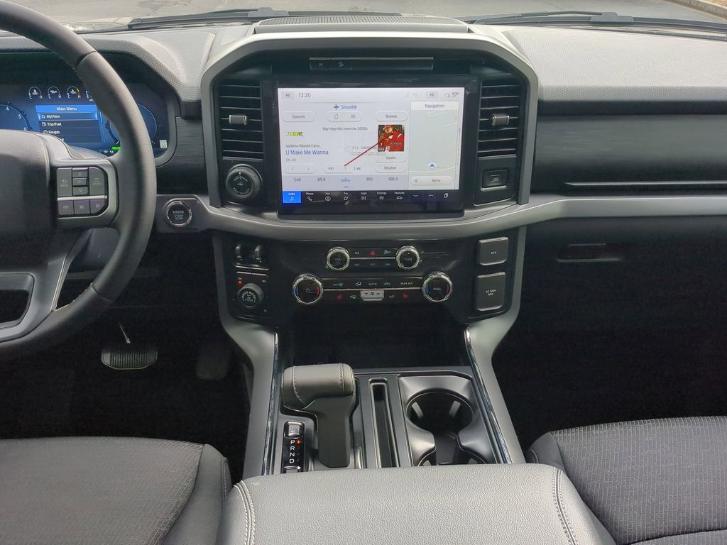 2025 Ford F-150 XLT - Photo 18