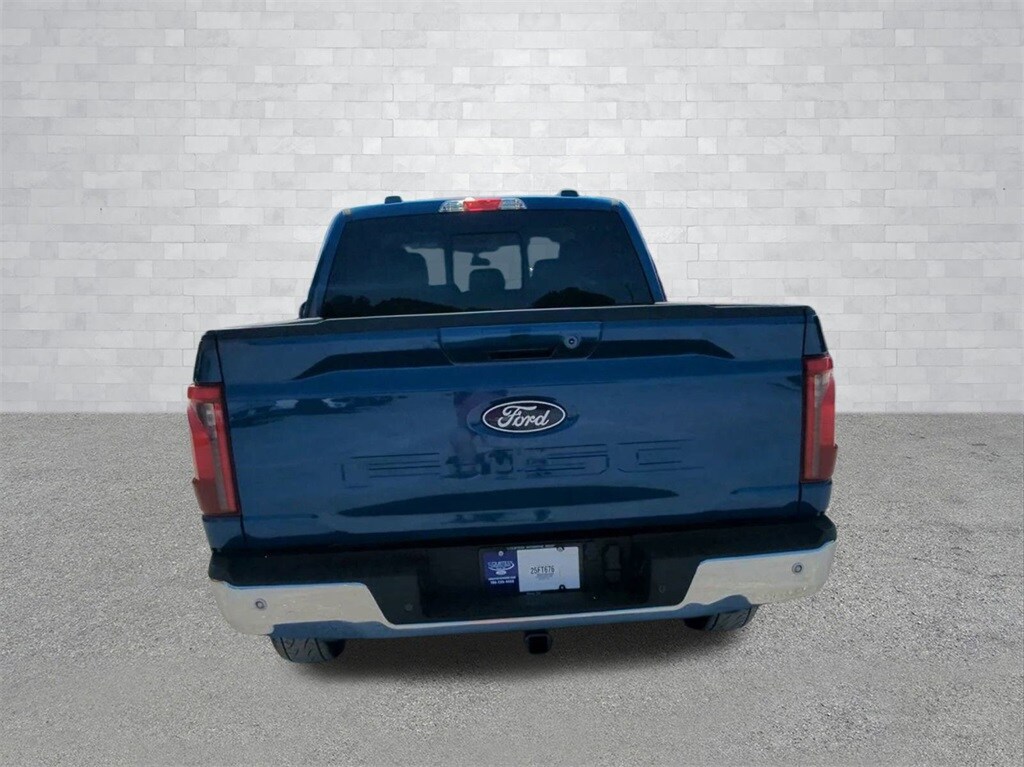 2025 Ford F-150 XLT photo 3