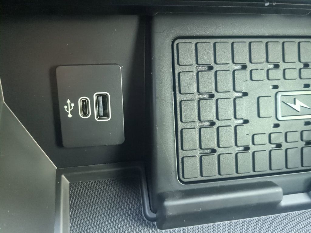 2025 Ford F-150 Platinum - Photo 26