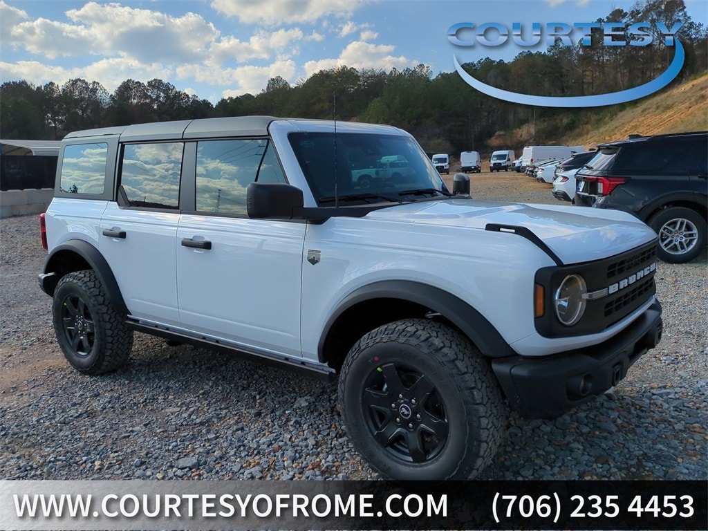 2025 Ford Bronco 4-Door Big Bend's photo
