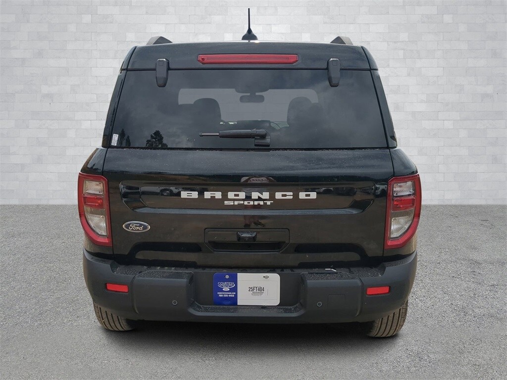 2025 Ford Bronco Sport Outer Banks photo 4