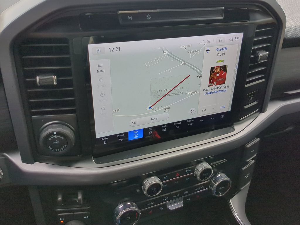 2025 Ford F-150 XLT - Photo 25