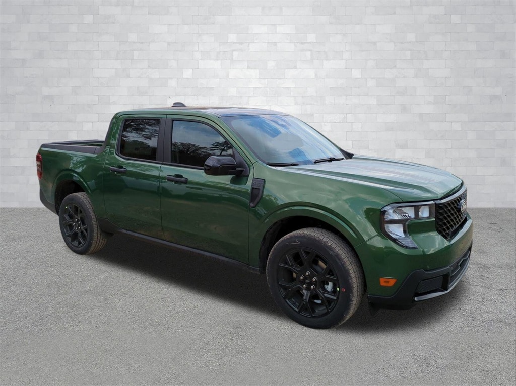 New 2025 Ford Maverick XLT Truck