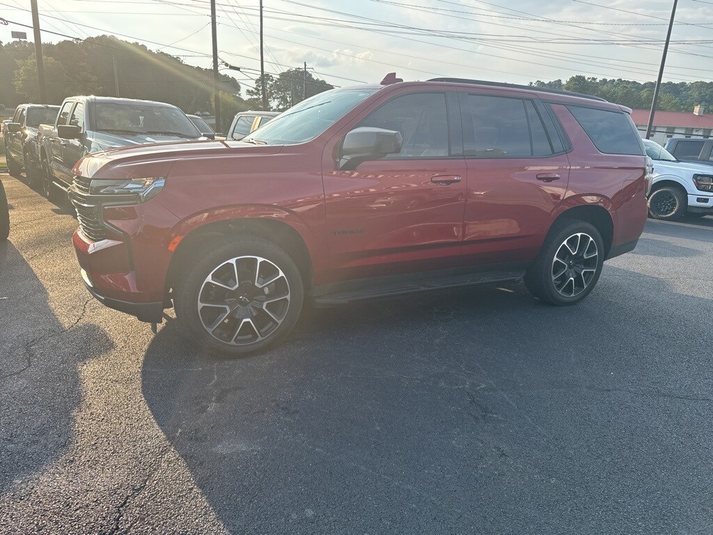 2021 Chevrolet Tahoe RST photo 2