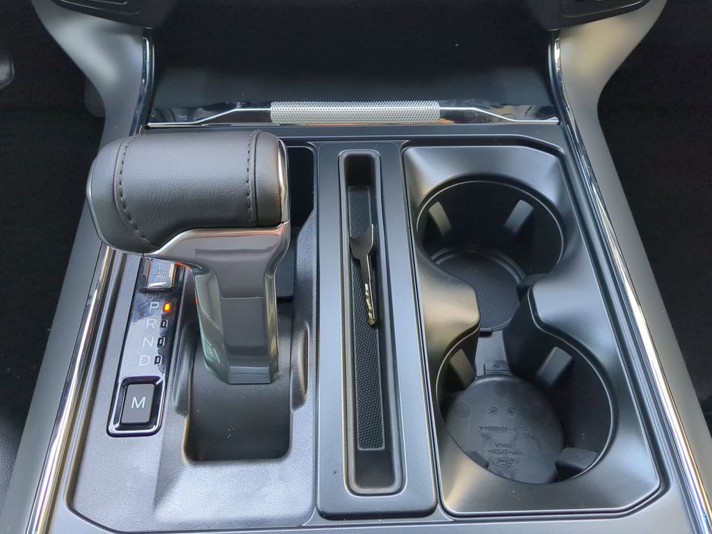 2025 Ford F-150 Lariat - Photo 23