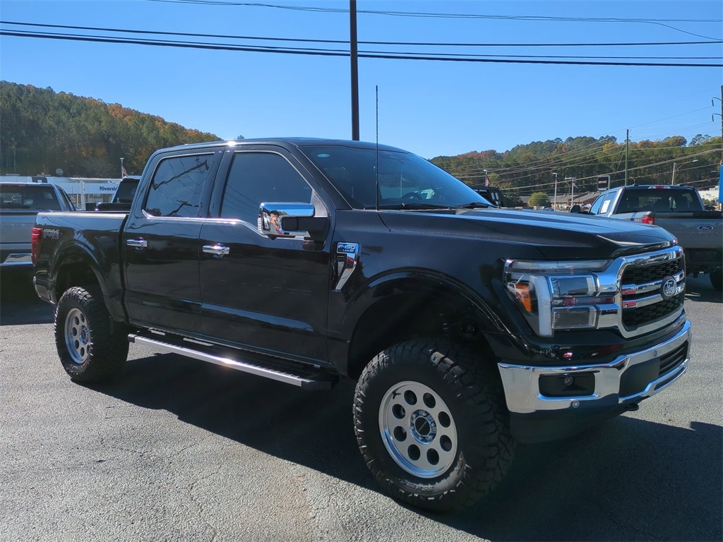 New 2025 Ford F-150 Lariat Truck