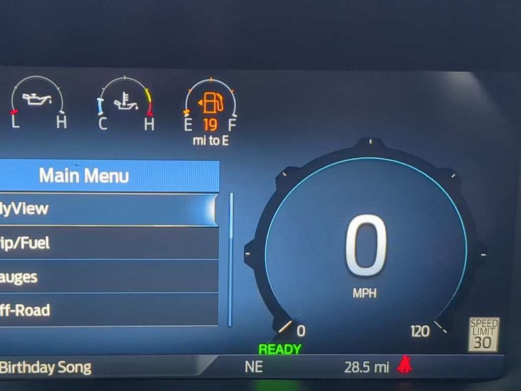 2025 Ford F-150 XLT - Photo 31