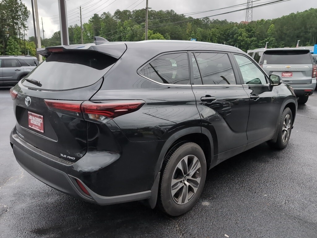 2024 Toyota Highlander XSE photo 3