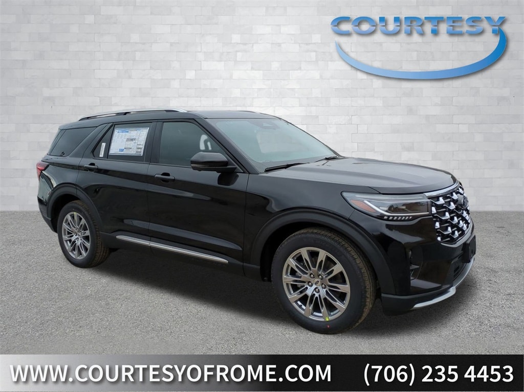 2026 Ford Explorer Platinum's photo