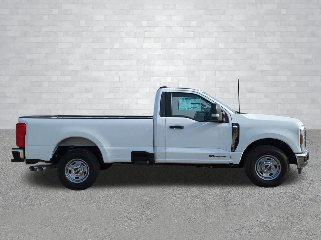 2025 Ford F-250 Super Duty XL - Photo 3