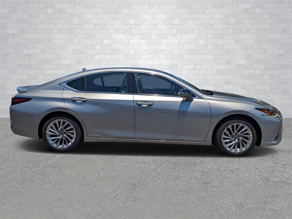 Used 2019 Lexus ES Hybrid 300h Ultra Luxury with VIN 58AB21B1XKU003065 for sale in Rome, GA