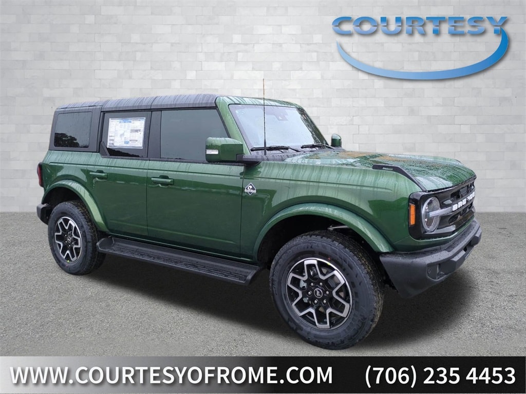 2025 Ford Bronco 4-Door Outer Banks's photo