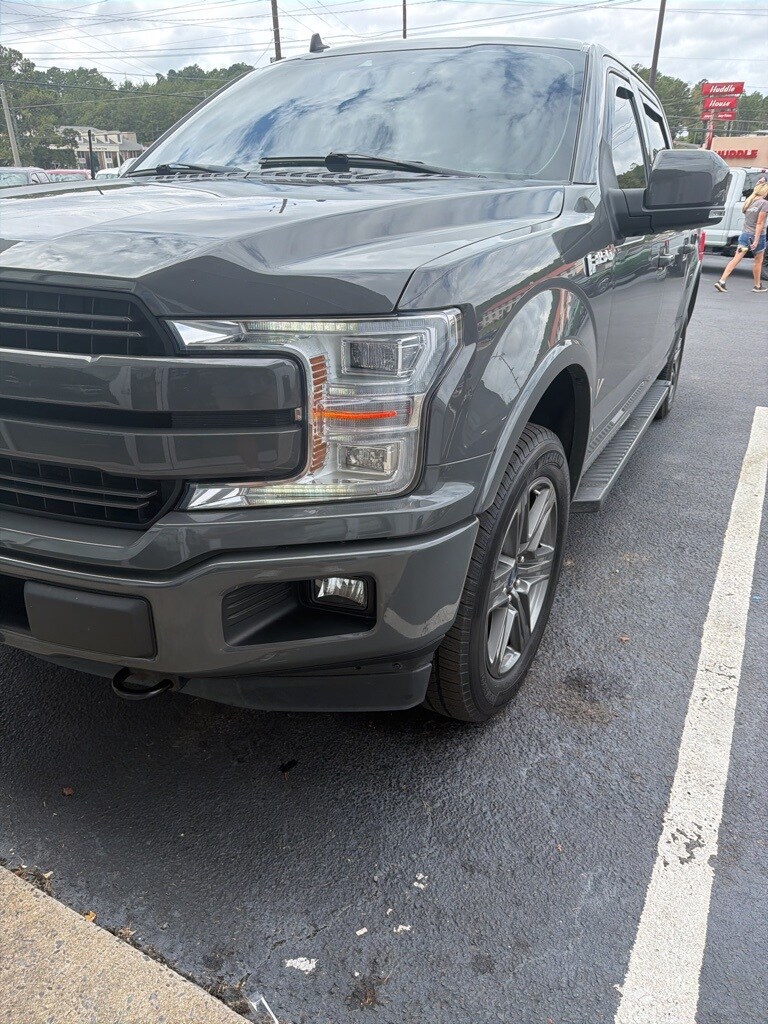 2020 Ford F-150 Lariat FX4 photo 3