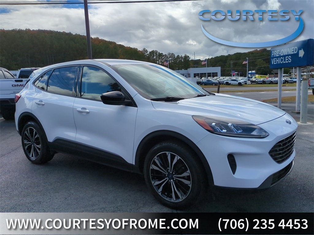 2022 Ford Escape SE