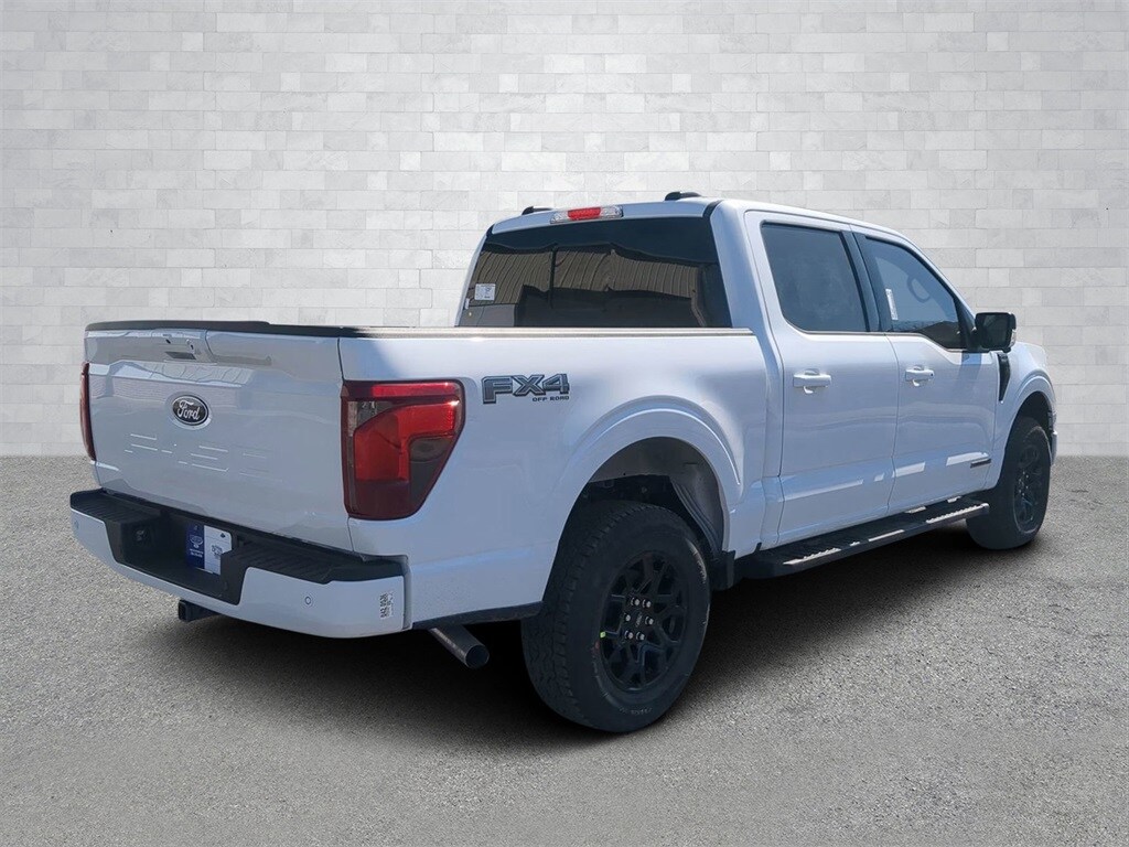 2025 Ford F-150 XLT photo 3