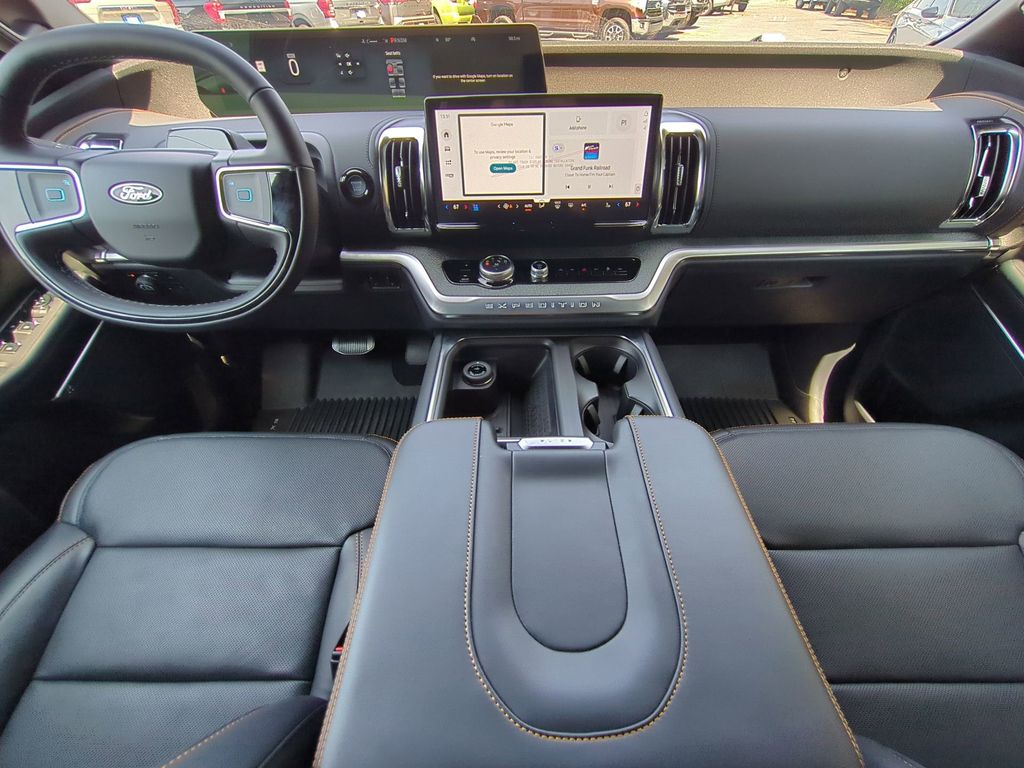 2025 Ford Expedition Tremor - Photo 18