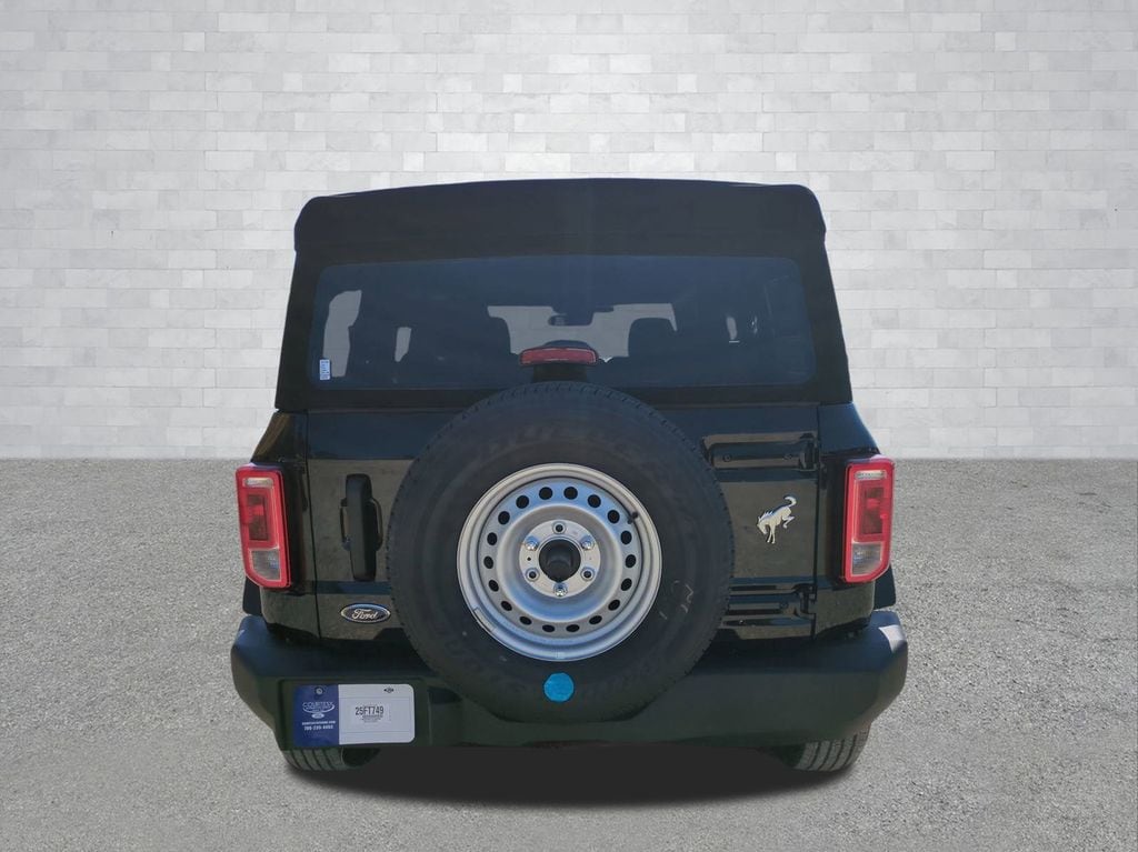 2025 Ford Bronco 4-Door Base - Photo 6