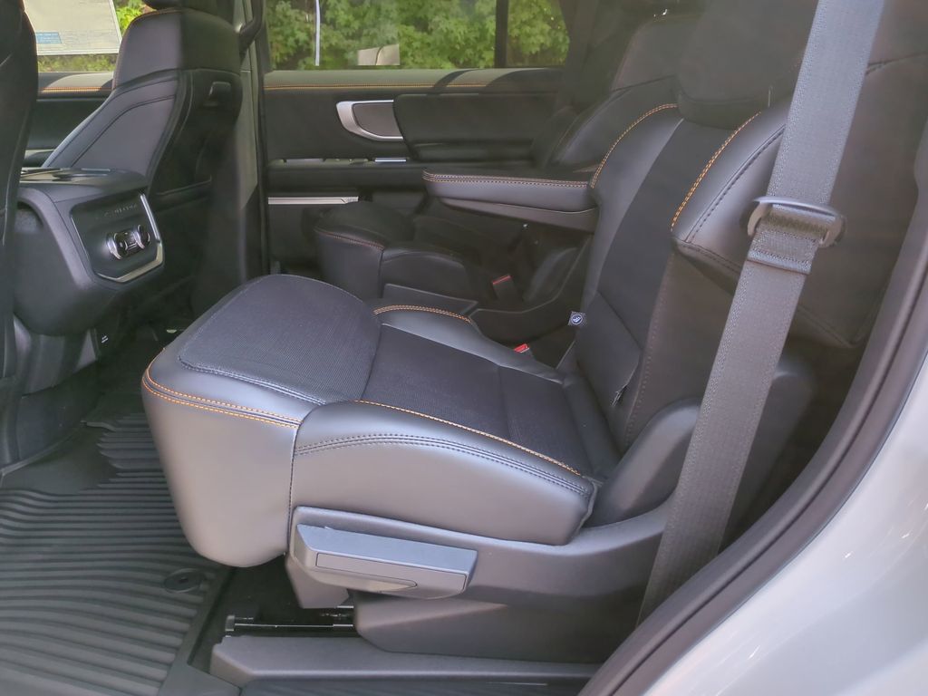2025 Ford Expedition Tremor - Photo 17