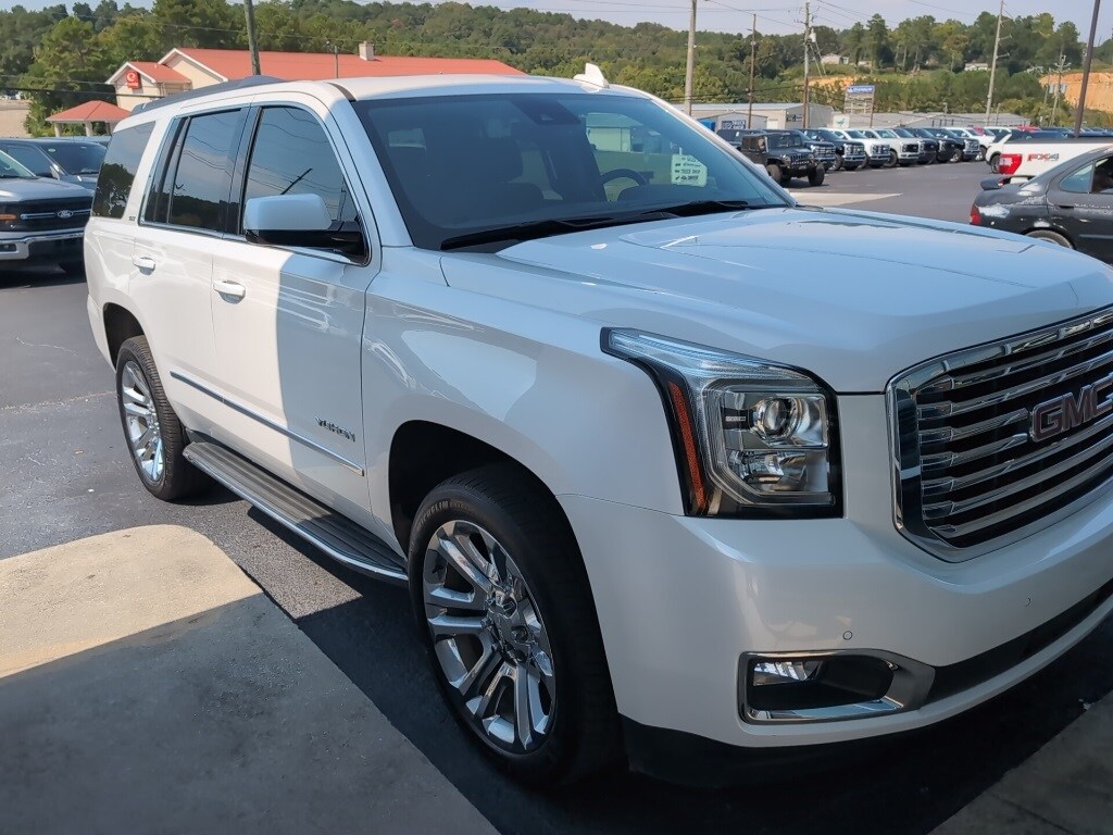 2020 Gmc Yukon SLT photo 2