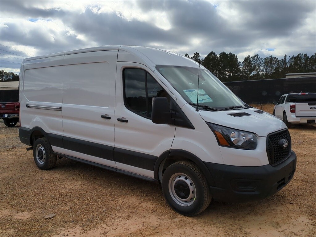 2026 Ford Transit photo 2