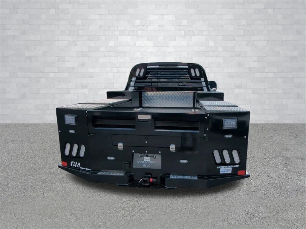 2025 Ford F-350 XL photo 3