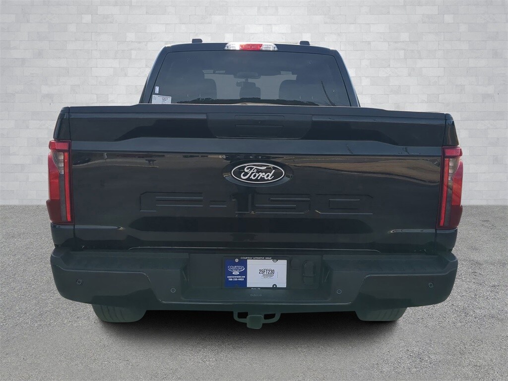 2025 Ford F-150 STX photo 4
