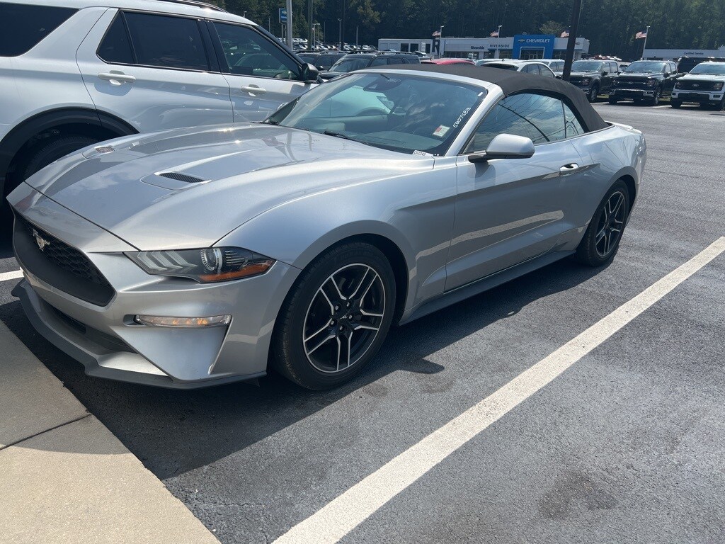 2022 Ford Mustang EcoBoost Premium Convertible photo 2