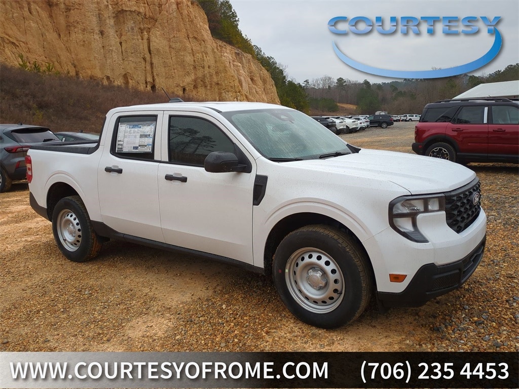 2026 Ford Maverick XL's photo