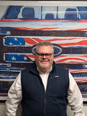 Staff member Paul Burgess from ID_9278c8bdadbd