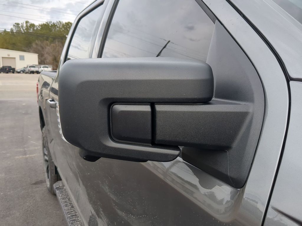 2025 Ford F-150 XLT - Photo 14
