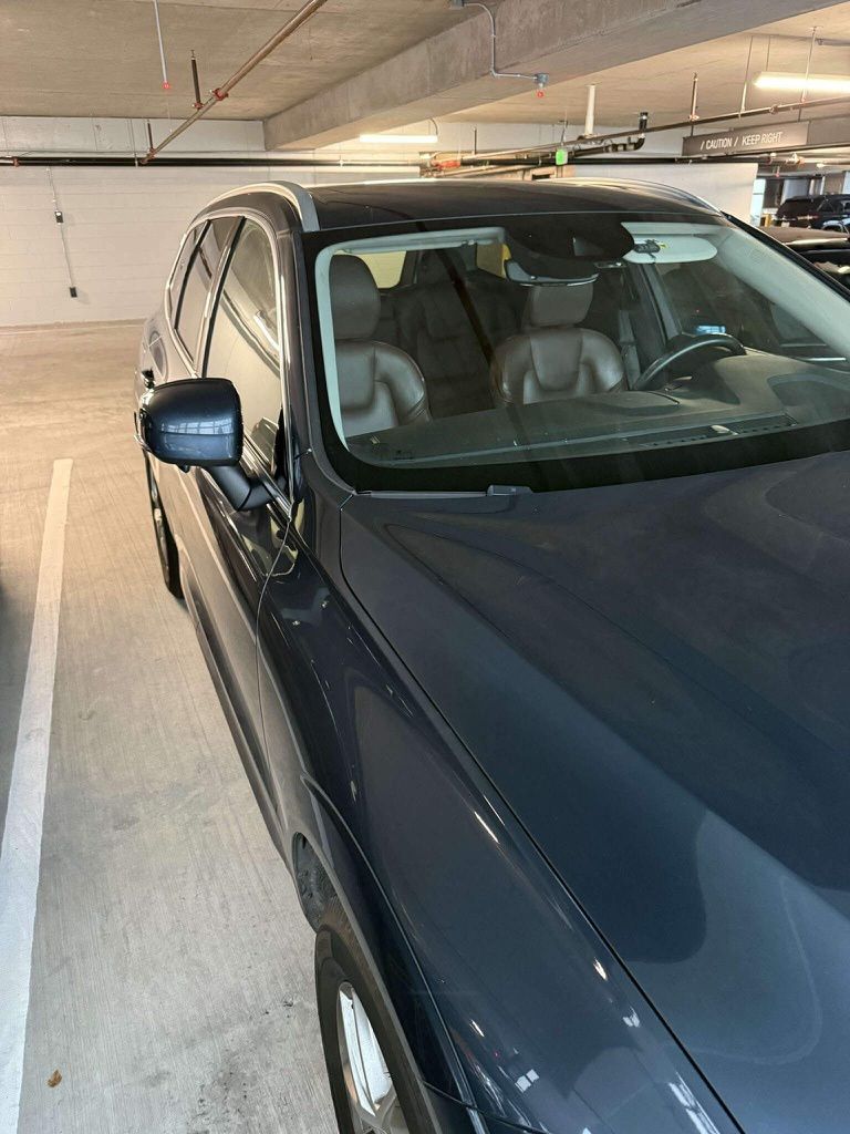 2019 Volvo XC60 Momentum