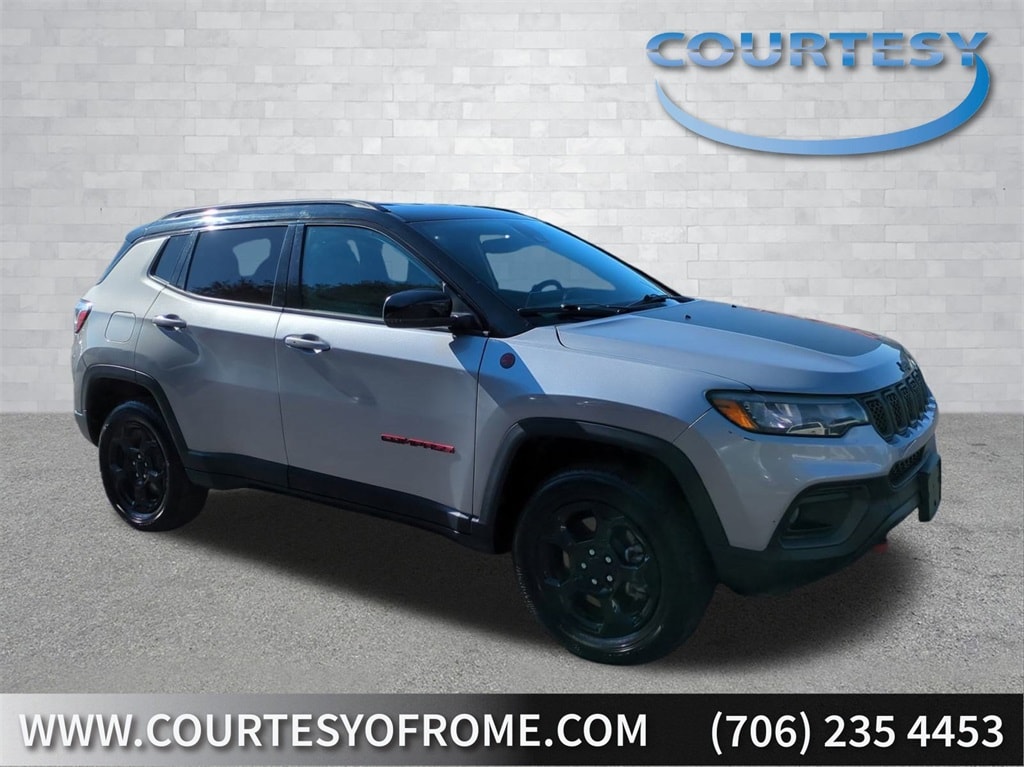 2023 Jeep Compass Trailhawk's photo