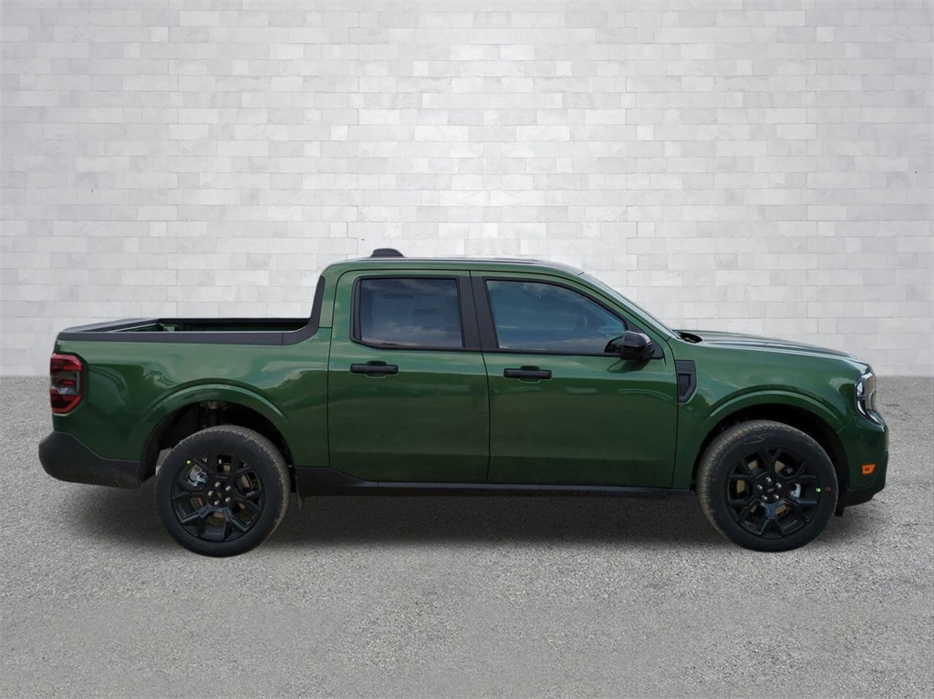 New 2025 Ford Maverick XLT Truck