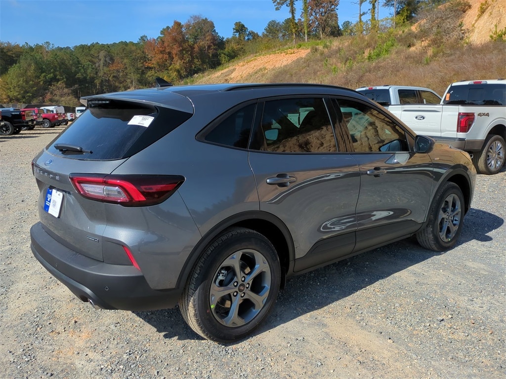 New 2026 Ford Escape Hybrid ST-Line Select SUV
