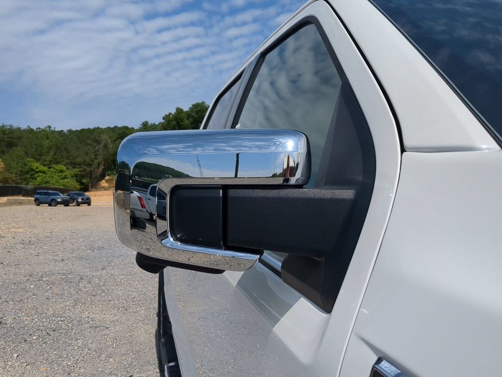 2025 Ford F-150 Lariat - Photo 15