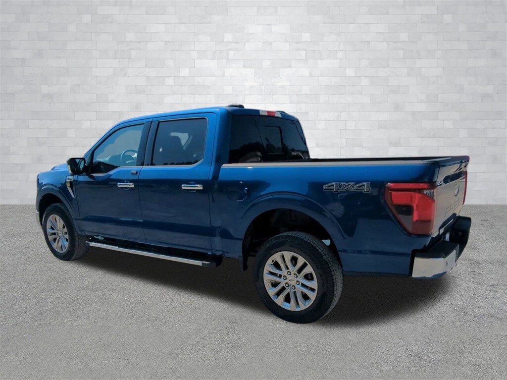 2025 Ford F-150 XLT photo 4
