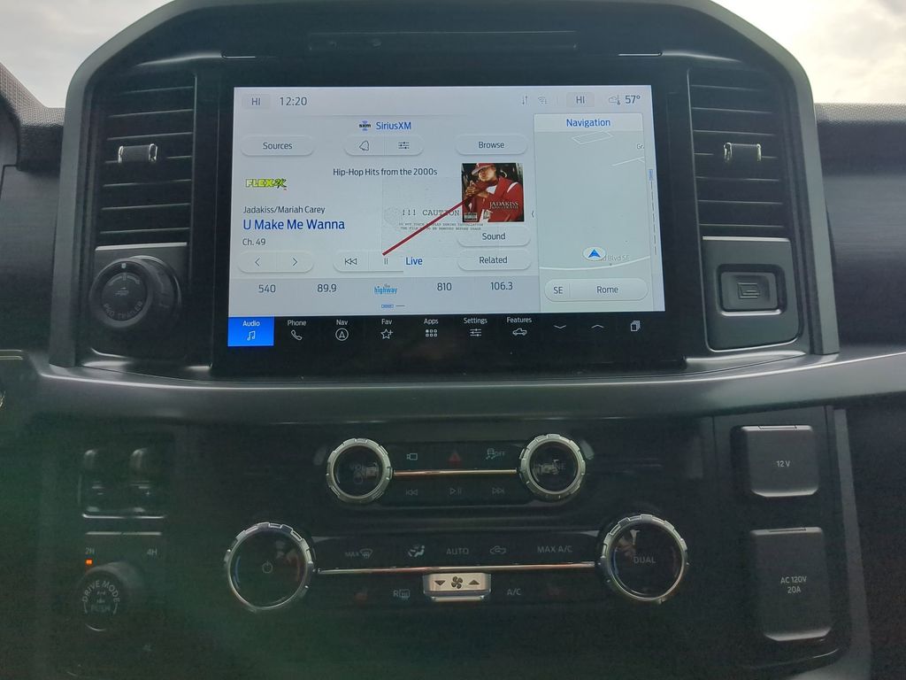 2025 Ford F-150 XLT - Photo 22