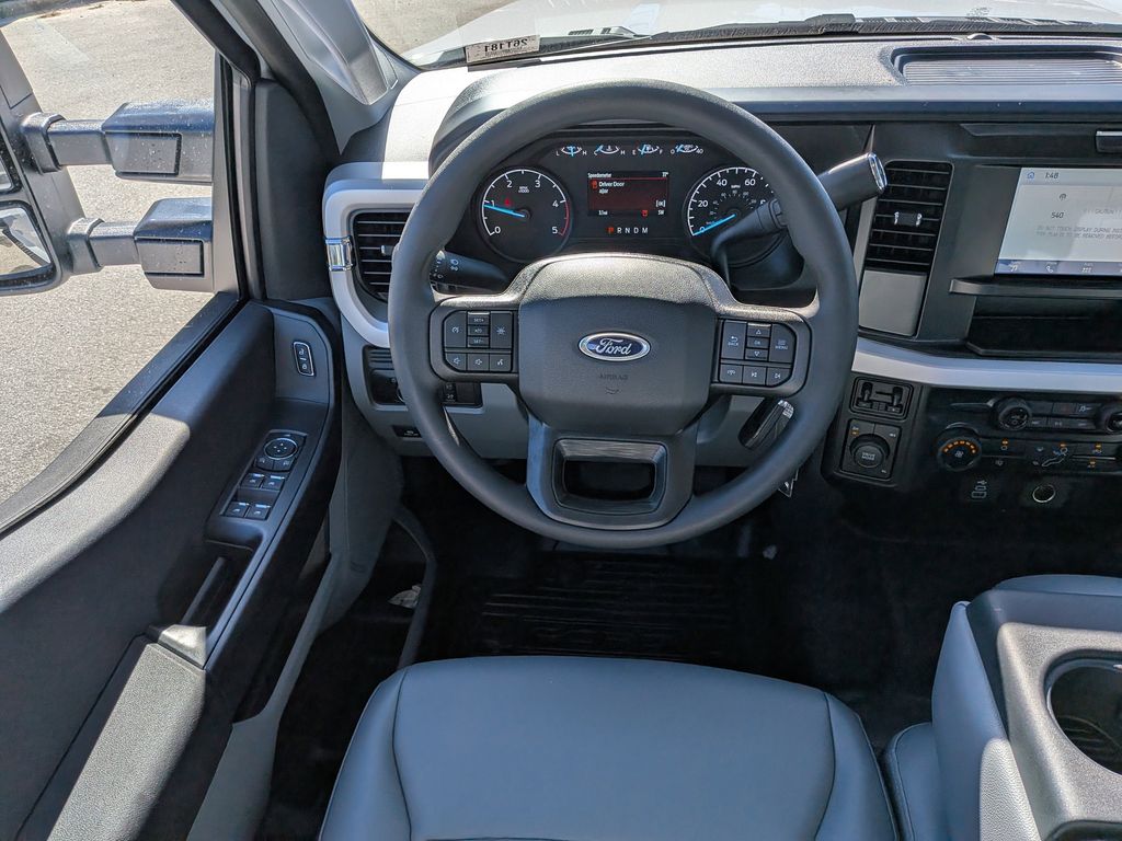 2026 Ford F-450 Super Duty Chassis Cab XL - Photo 14