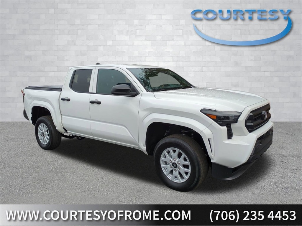 2024 Toyota Tacoma SR's photo