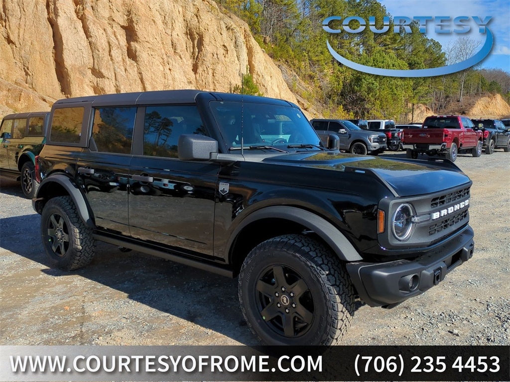 2025 Ford Bronco 4-Door Big Bend's photo