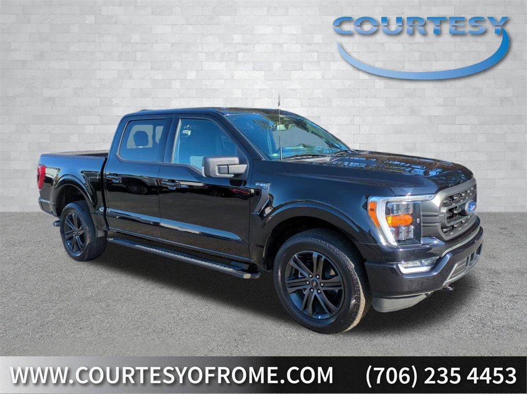 2022 Ford F-150 XLT's photo