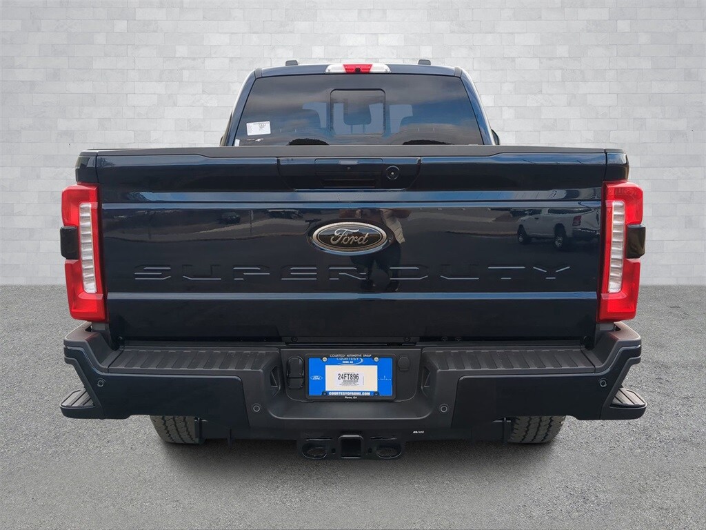 2024 Ford F-250 Lariat photo 4