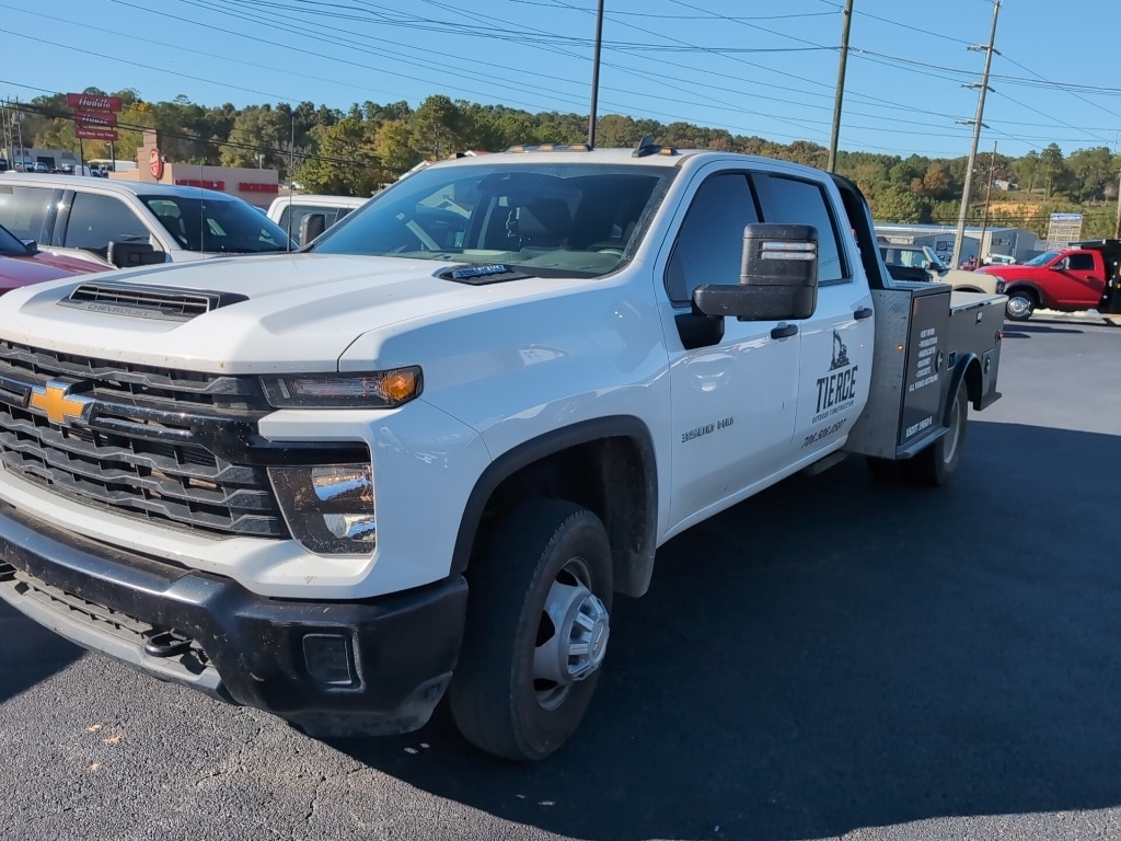 Used 2024 Chevrolet Silverado 3500 HD Chassis Work Truck Truck Crew Cab