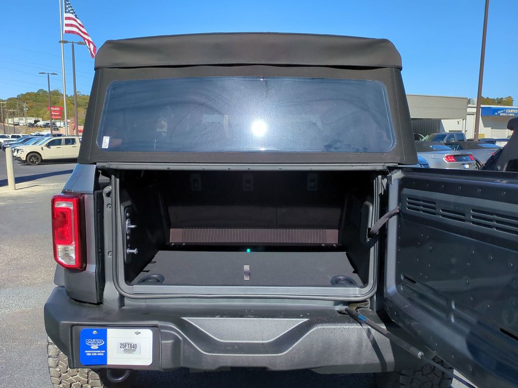 2025 Ford Bronco 4-Door Base - Photo 15