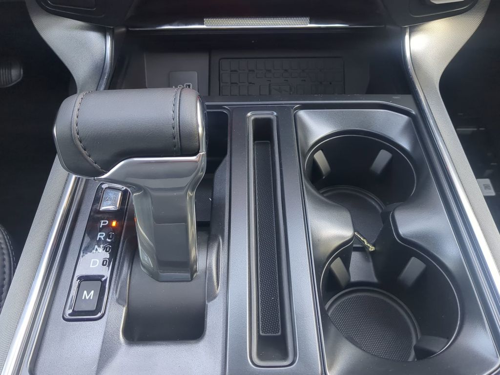 2025 Ford F-150 Platinum - Photo 22