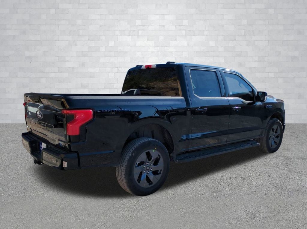 New 2025 Ford F-150 Lightning Flash TRUCK