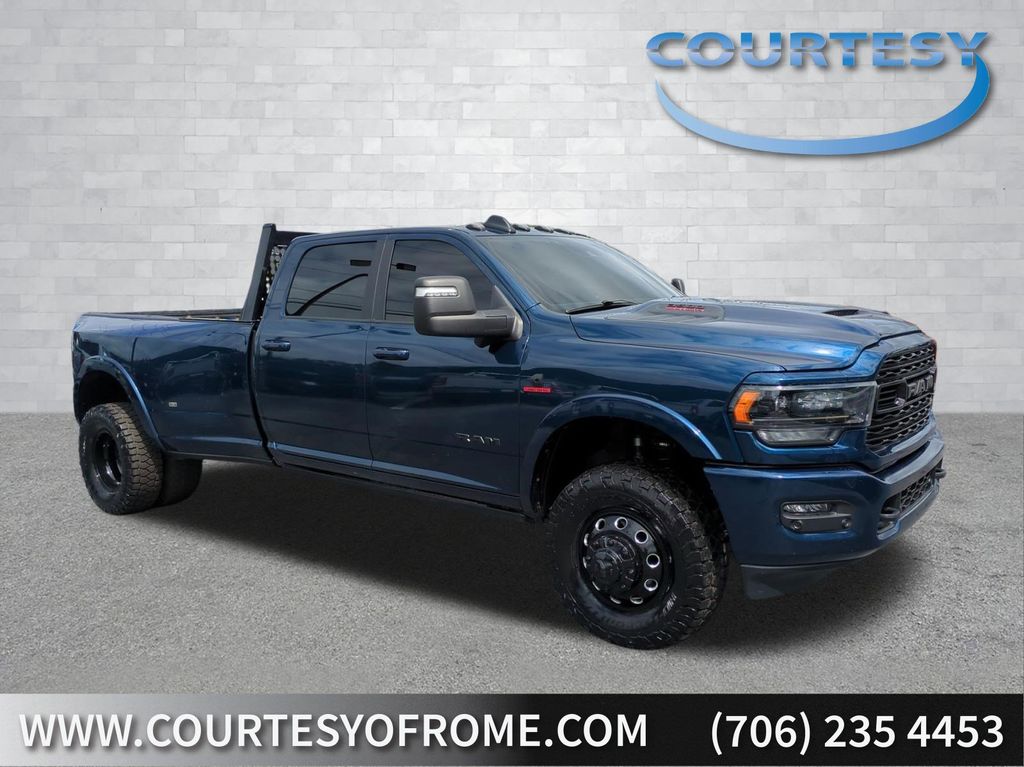 2023 RAM 3500 Limited 4X4 Crew Cab LWB's photo