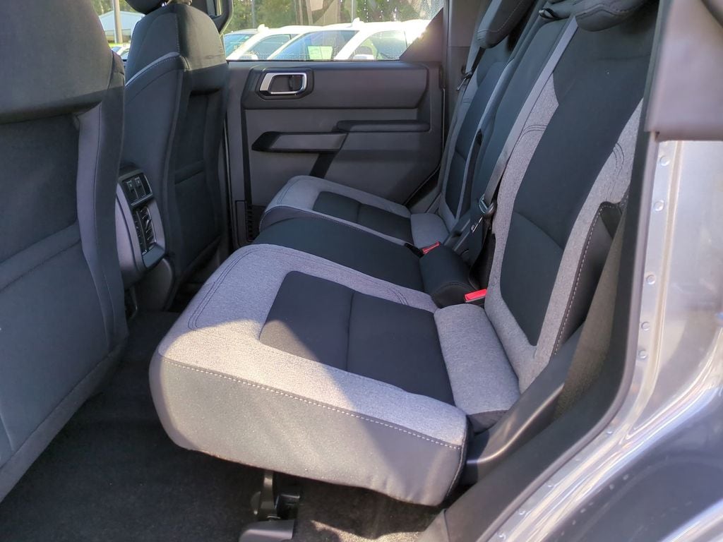 2025 Ford Bronco 4-Door Base - Photo 16